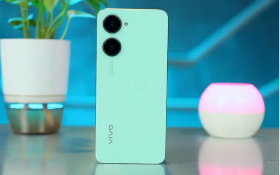 Vivo Y03t Image