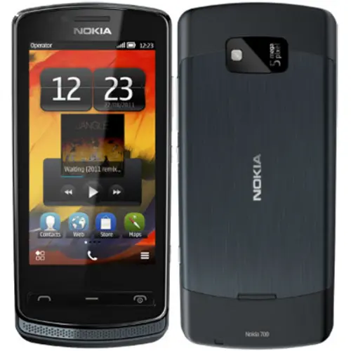 Nokia 700