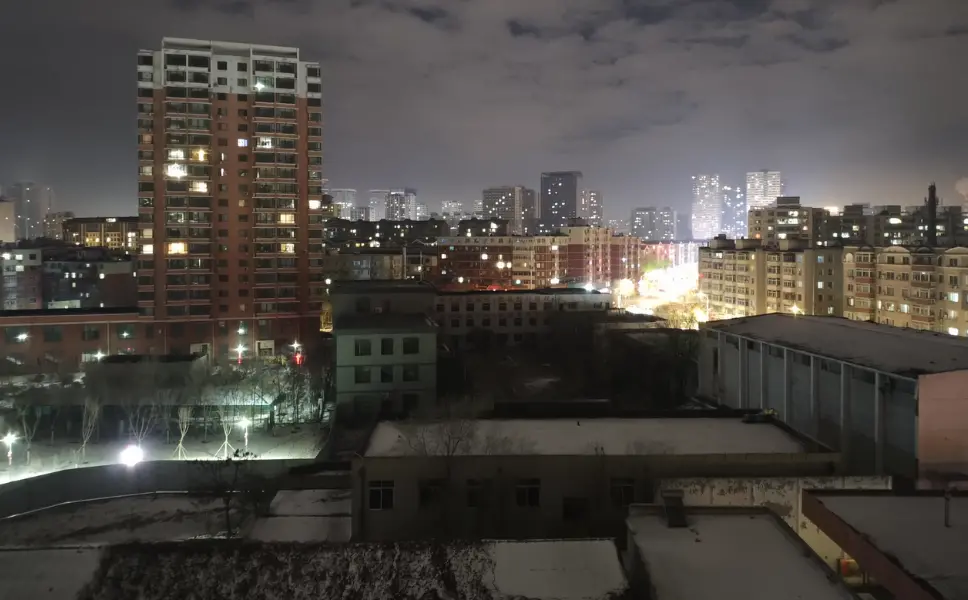 xiaomi redmi k80 pro phone low light photo 1