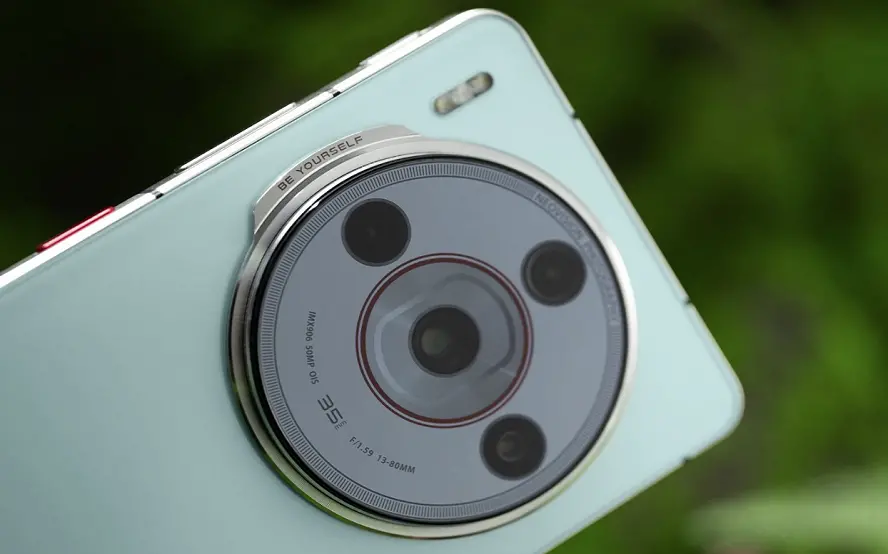 Zte nubia z60s pro cameras image